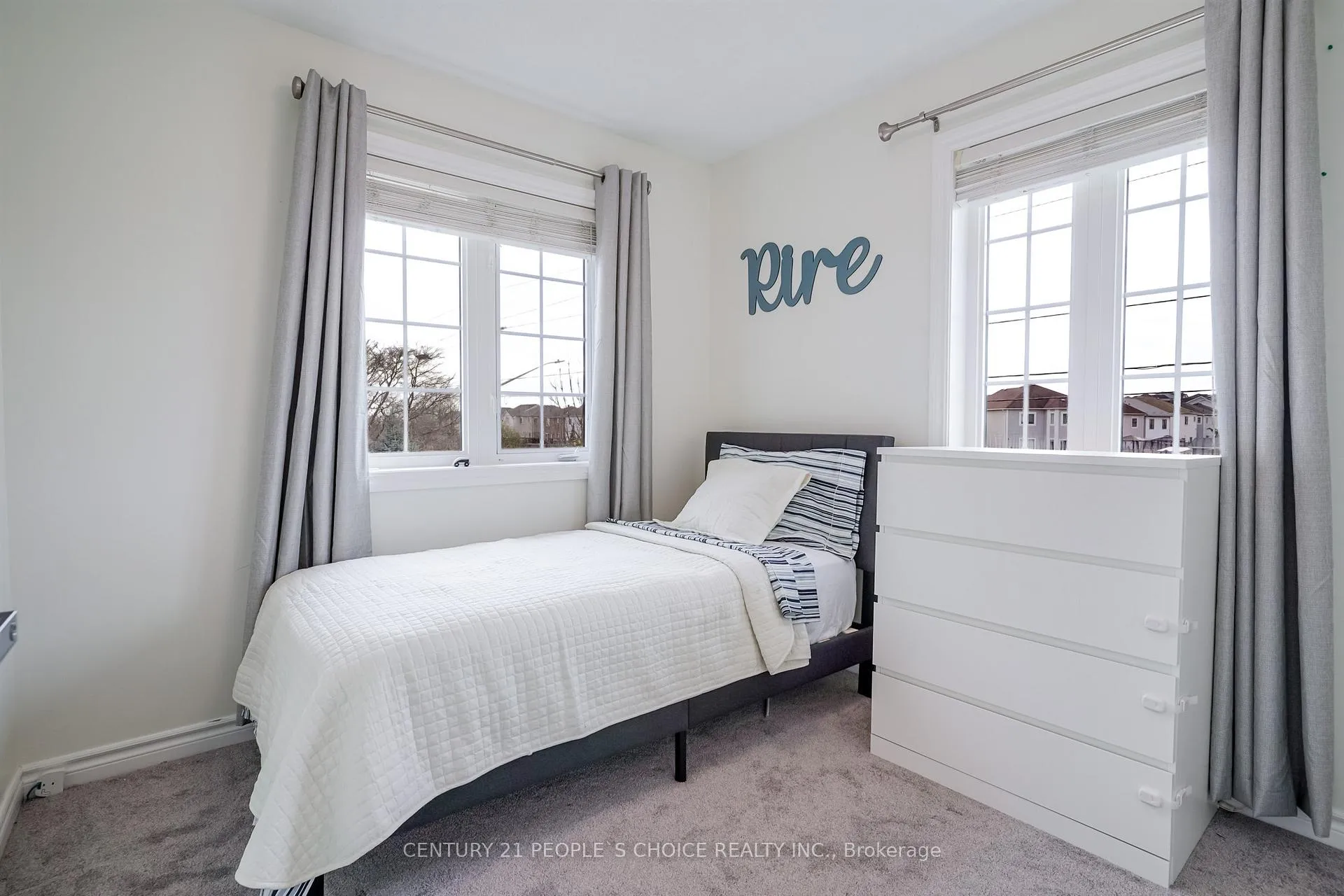 Photo 21 of 38 Taft Place, Clarington, Bowmanville — HOMEH