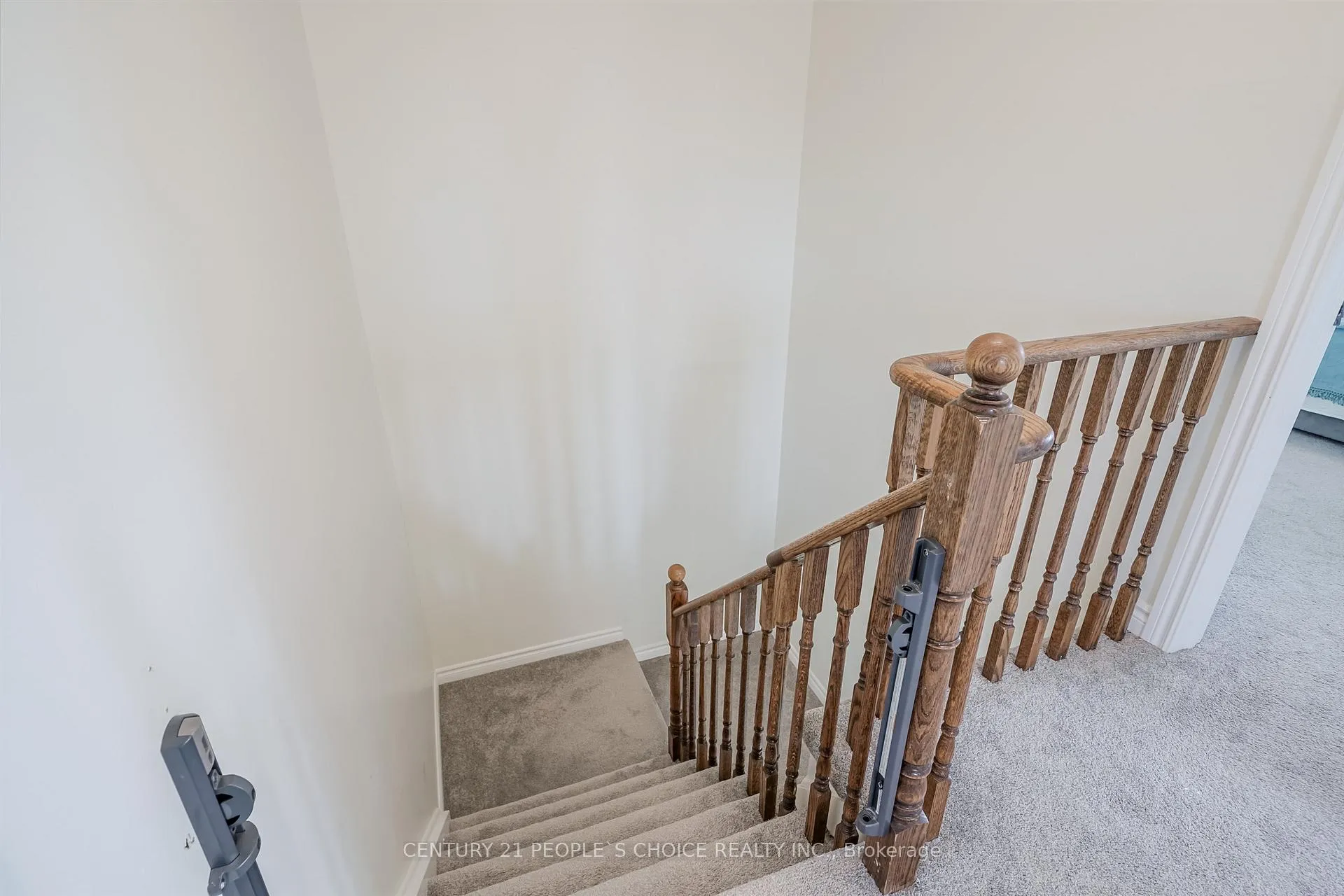 Photo 31 of 38 Taft Place, Clarington, Bowmanville — HOMEH