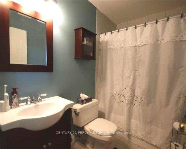 Photo 7 of Unit 801, 1655 Pickering Parkway, Pickering, Village East — HOMEH