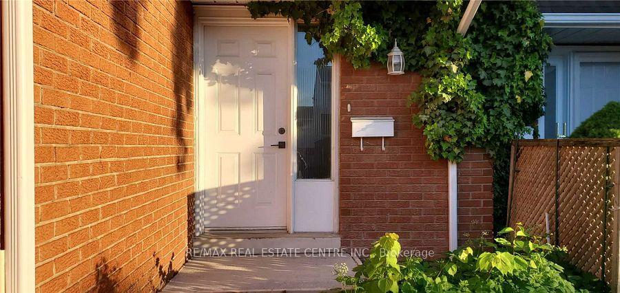 Photo 2 of Unit 80, 286 Cushman Road, St. Catharines, Carlton/Bunting — HOMEH