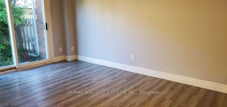 Photo 6 of Unit 80, 286 Cushman Road, St. Catharines, Carlton/Bunting — HOMEH