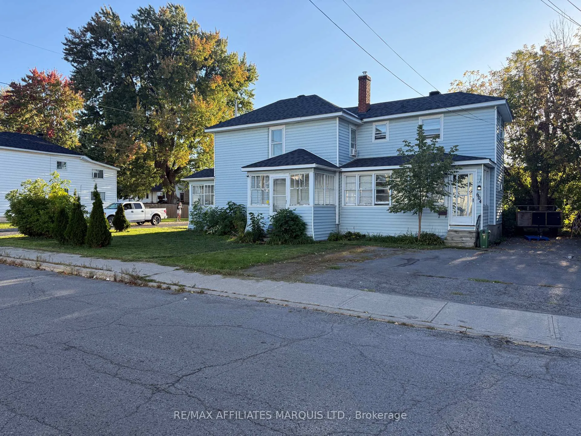 Photo 5 of 343 Sixth Street E, Cornwall — HOMEH