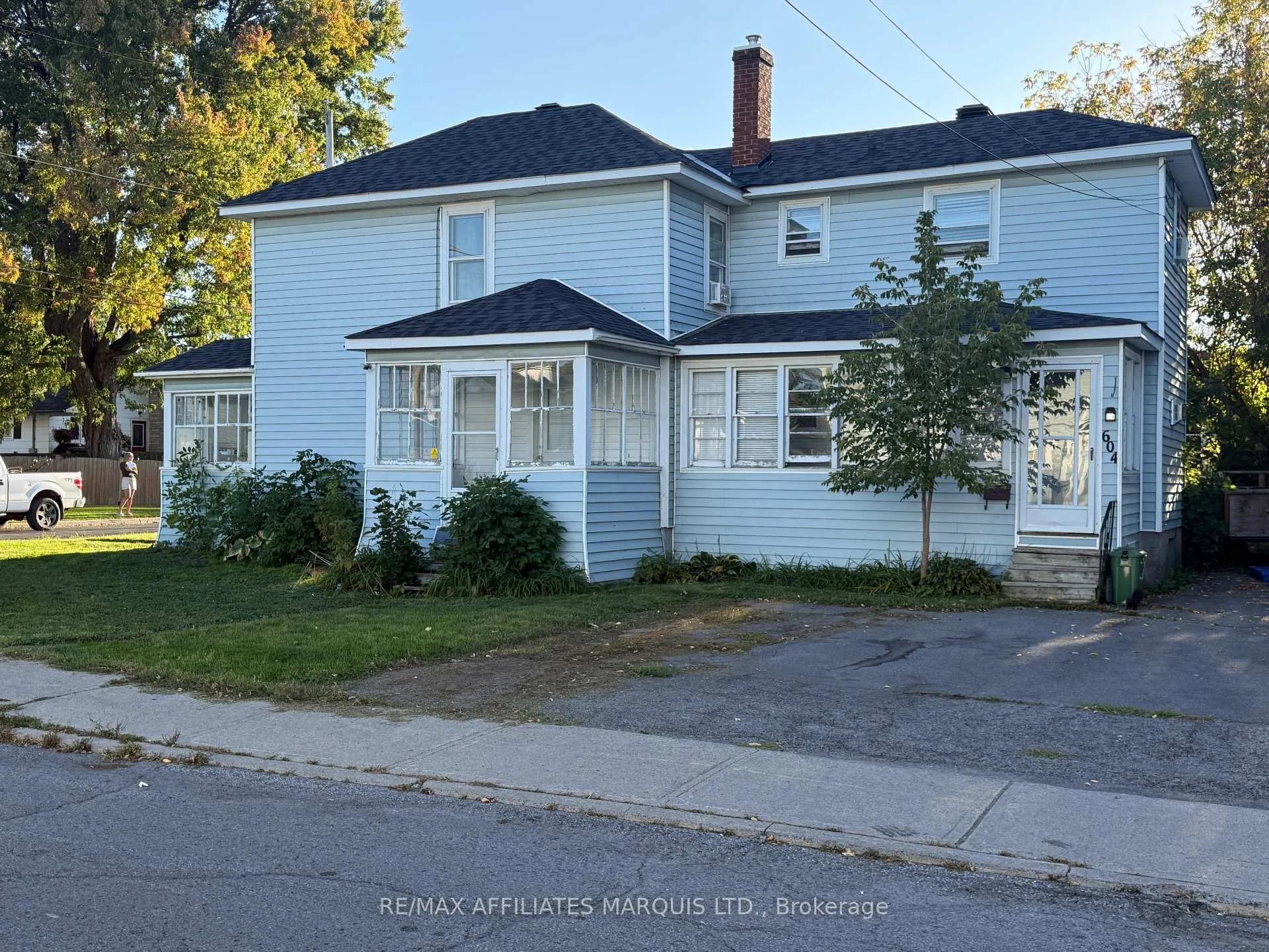 Photo 6 of 343 Sixth Street E, Cornwall — HOMEH