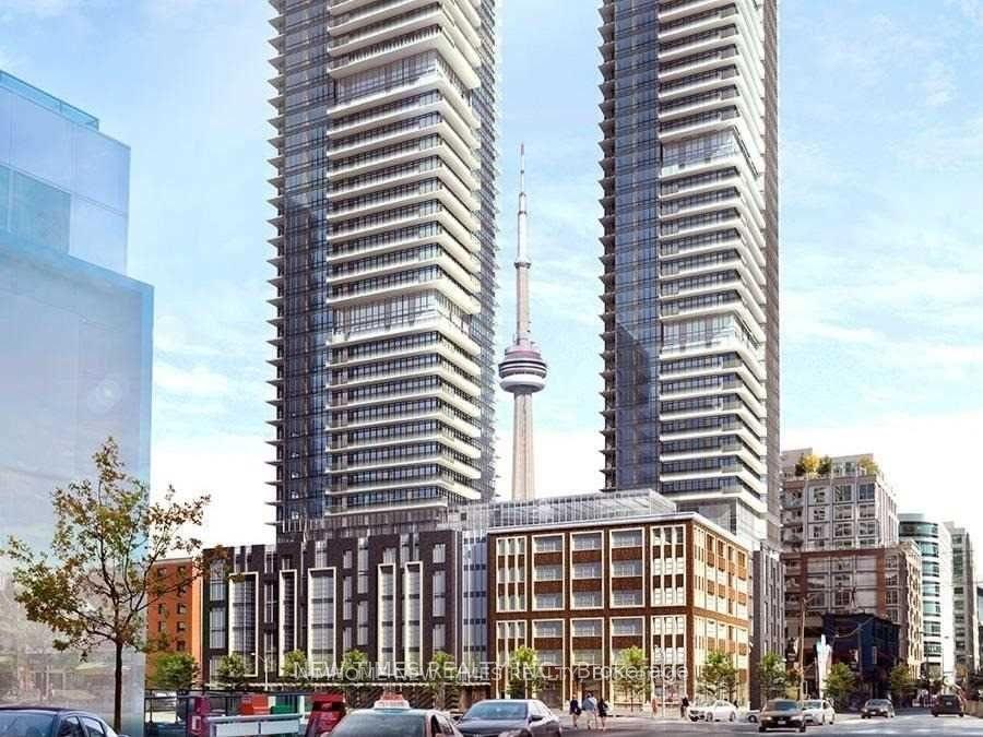 Front of Unit 902, 125 Blue Jays Way