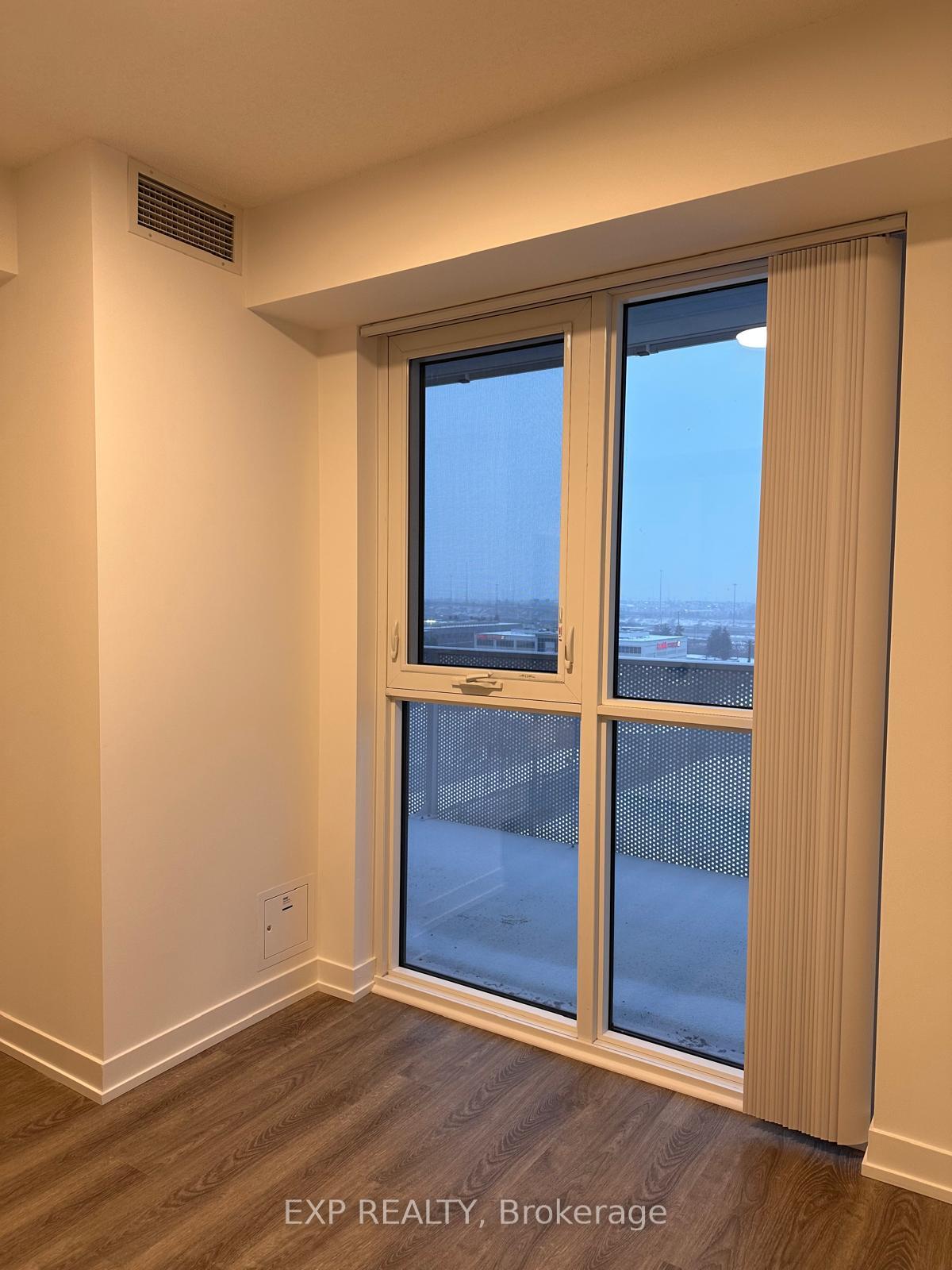 Photo 9 of Unit 708, 195 Commerce Street, Vaughan, Vaughan Corporate Centre — HOMEH
