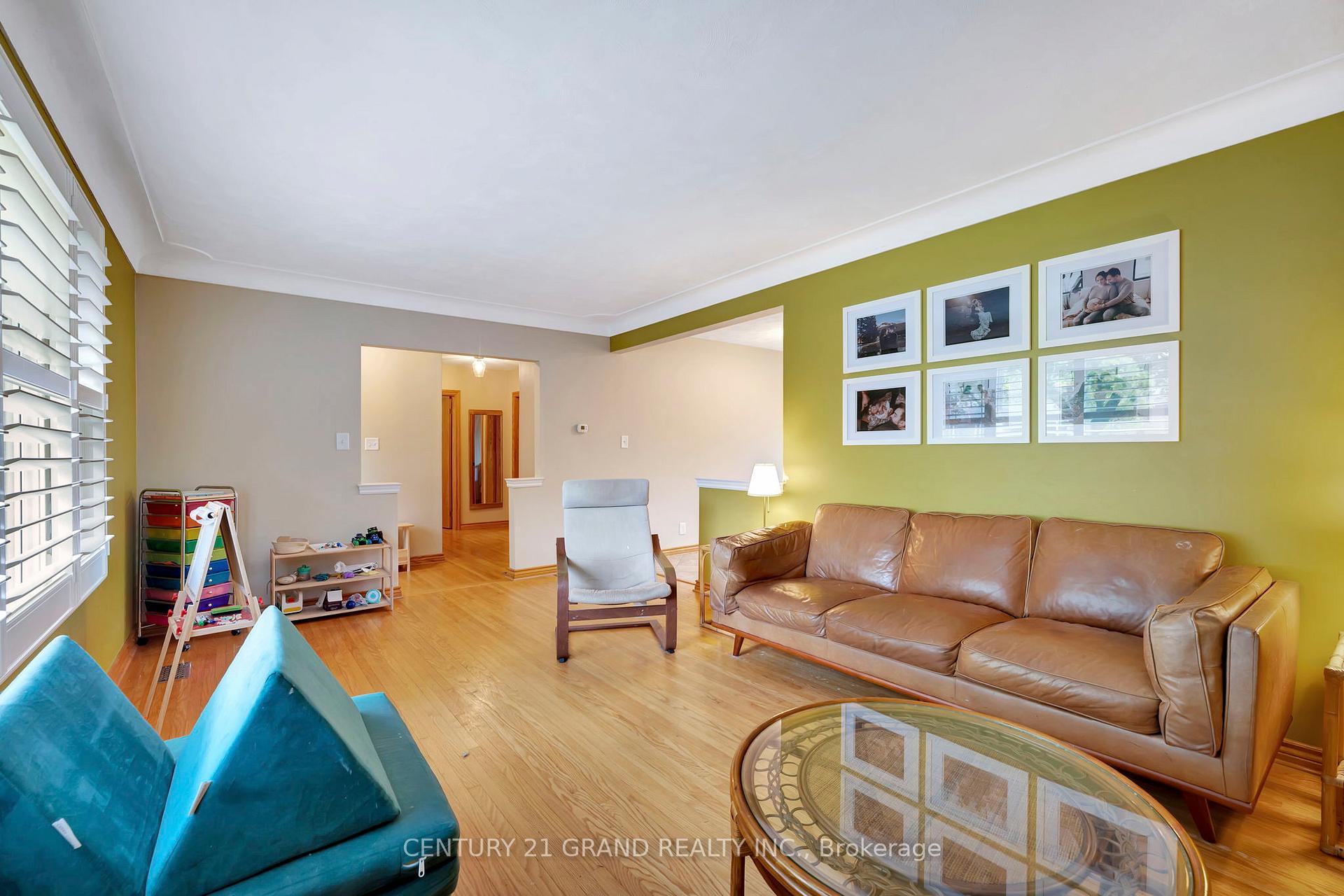 Photo 12 of 38 Hickery Place, Brant, Brantford Twp — HOMEH