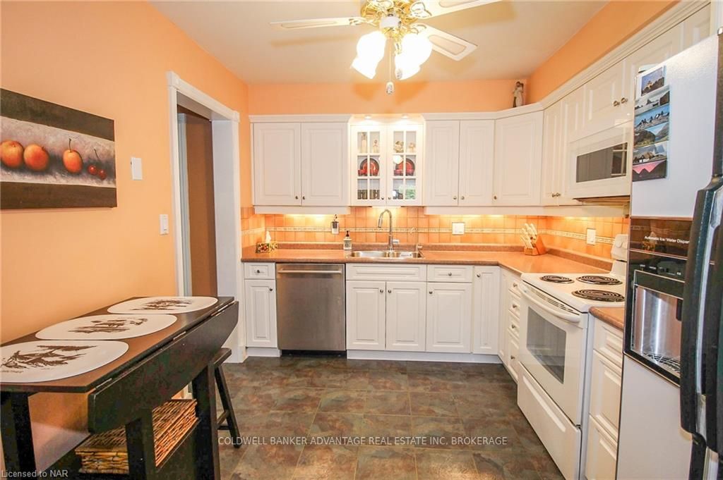 Photo 9 of Unit 18, 1599 Pelham Street, Pelham, Fonthill — HOMEH