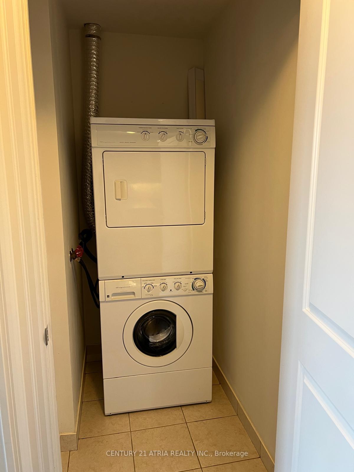 Photo 23 of Unit 904, 1 Upper Duke Crescent, Markham, Unionville — HOMEH