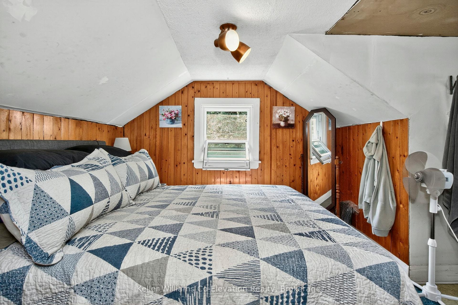 Photo 13 of 107 John Street, Barrie, Sanford — HOMEH