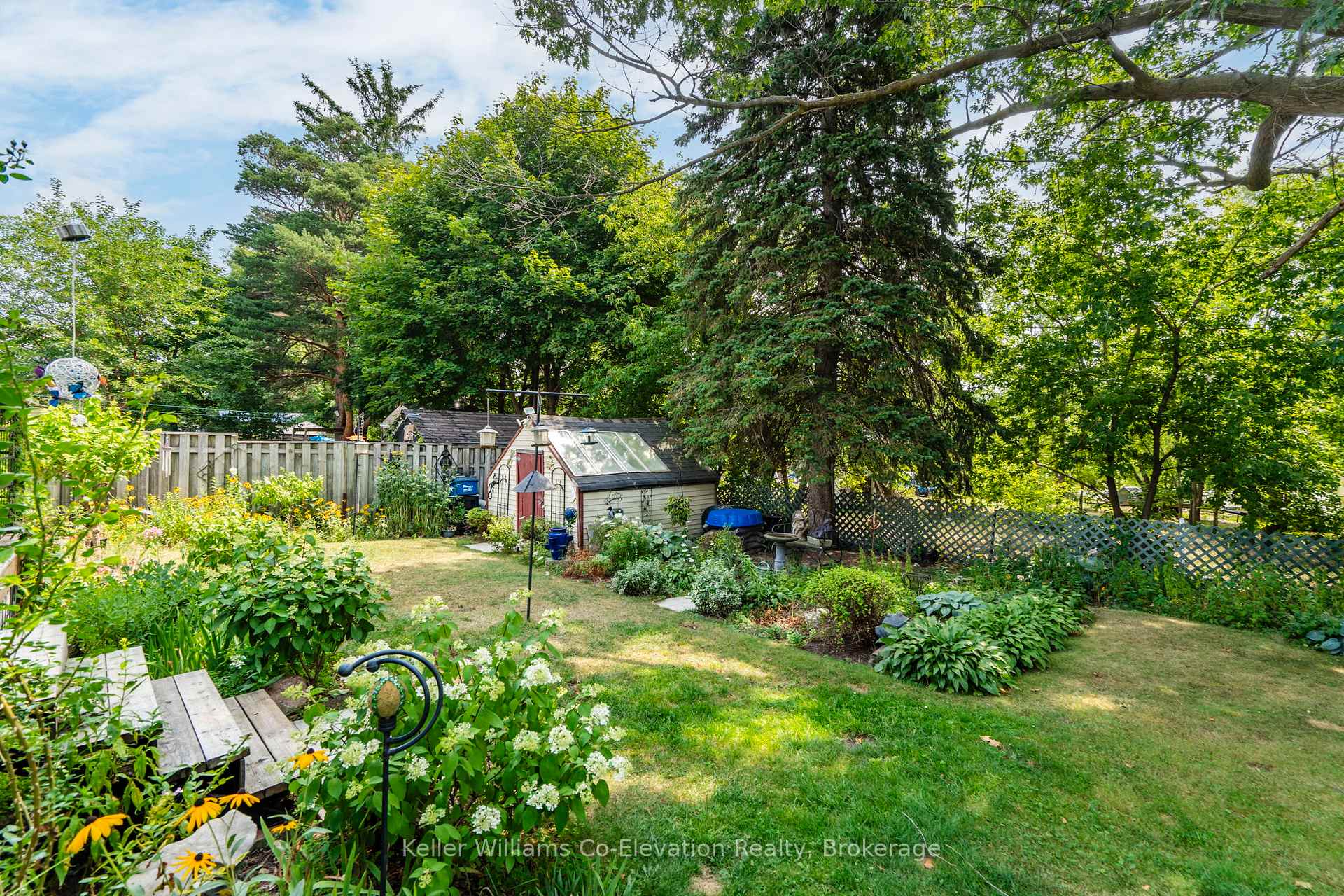 Photo 12 of 107 John Street, Barrie, Sanford — HOMEH