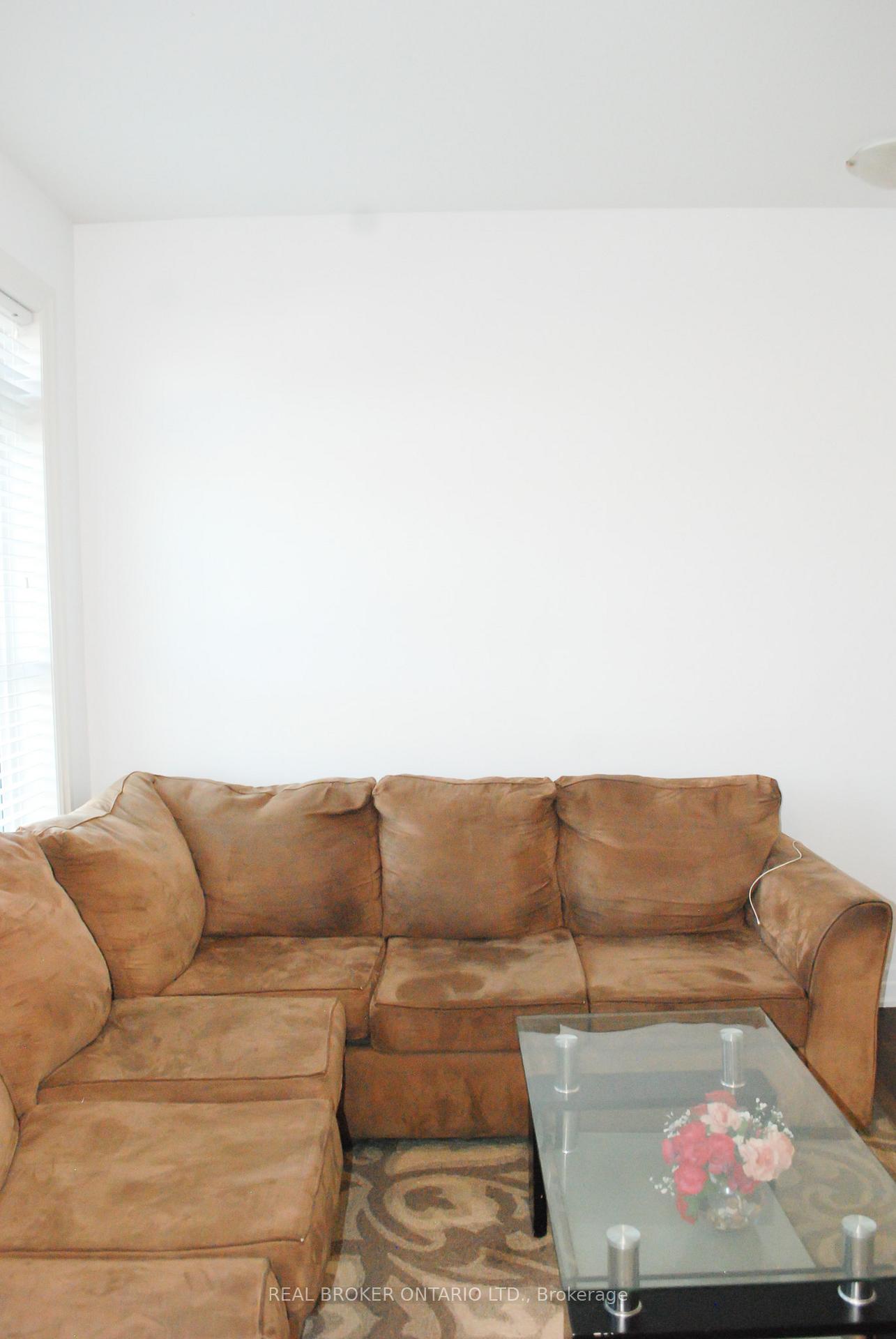 Photo 30 of Unit 5, 231 Max Becker Drive, Kitchener — HOMEH