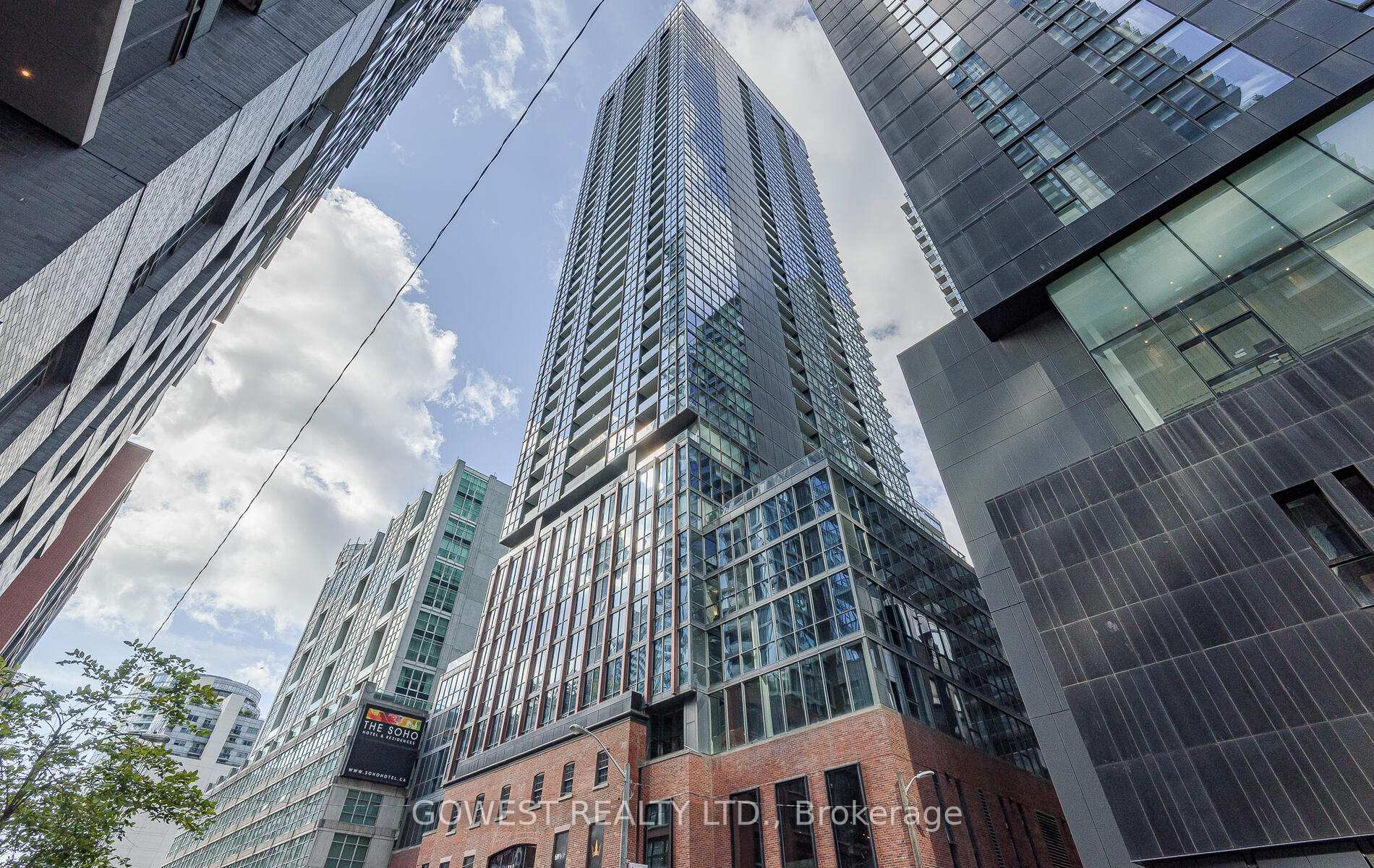 Front of Unit 3111, 88 Blue Jays Way