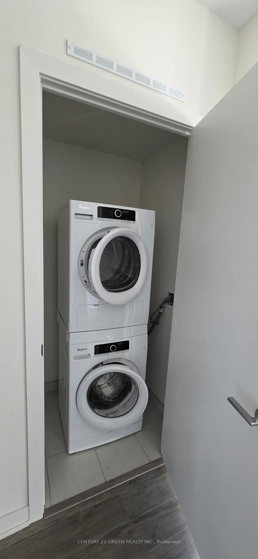 Photo 12 of Unit 516, 212 King William Street, Hamilton, Beasley — HOMEH