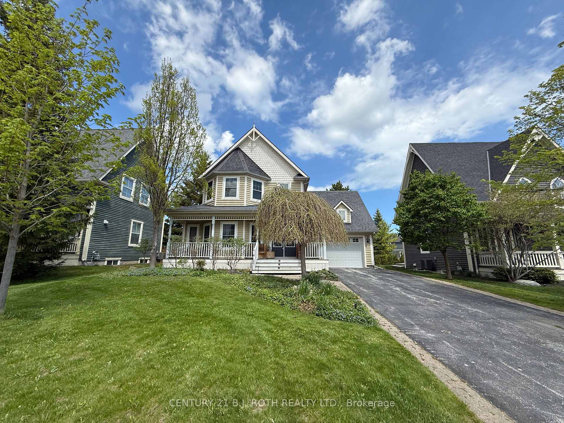 Photo 1 of 205 Snowbridge Way, Blue Mountains — HOMEH