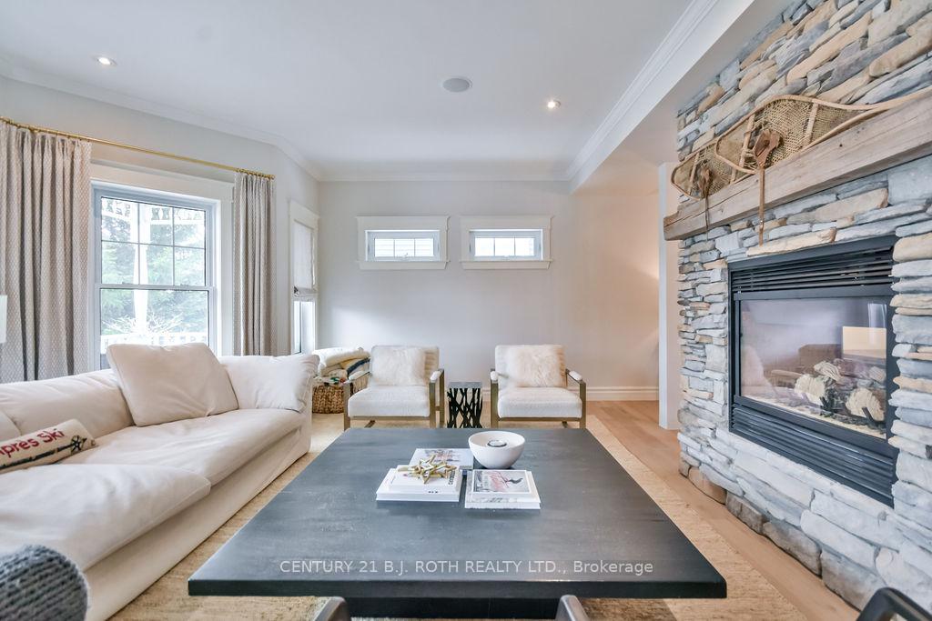 Photo 2 of 205 Snowbridge Way, Blue Mountains — HOMEH
