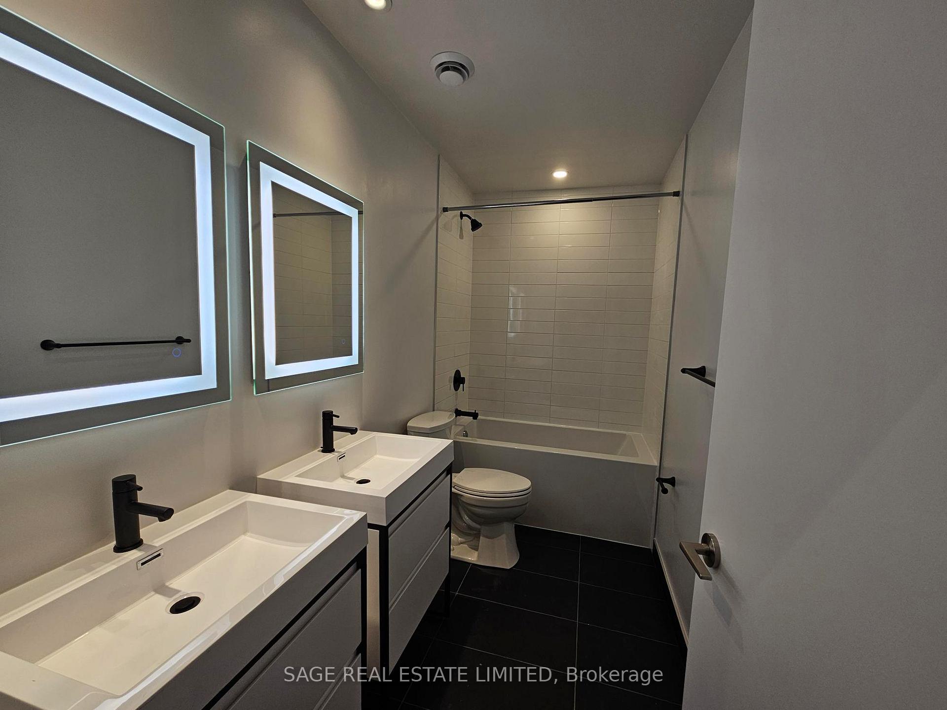 Photo 15 of Unit 702, 150 Logan Avenue, Toronto, South Riverdale — HOMEH