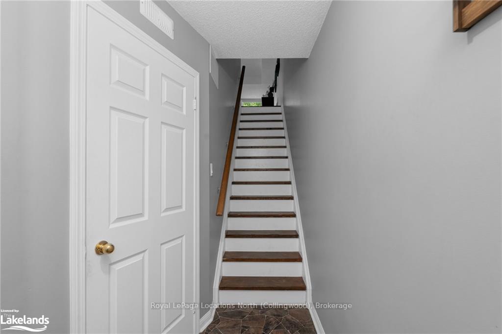 Photo 6 of Unit 16, 235 Ferndale Drive S, Barrie, Ardagh — HOMEH