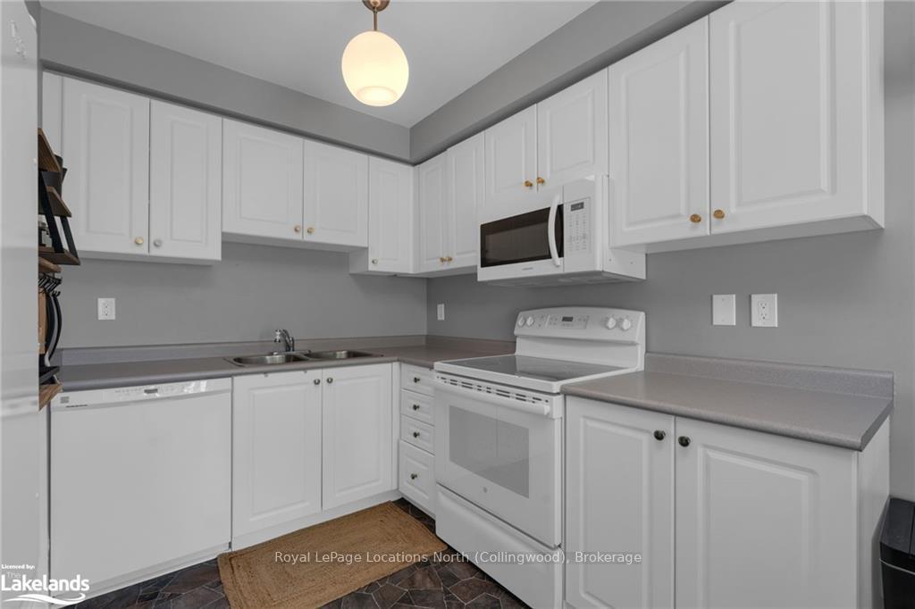 Photo 13 of Unit 16, 235 Ferndale Drive S, Barrie, Ardagh — HOMEH