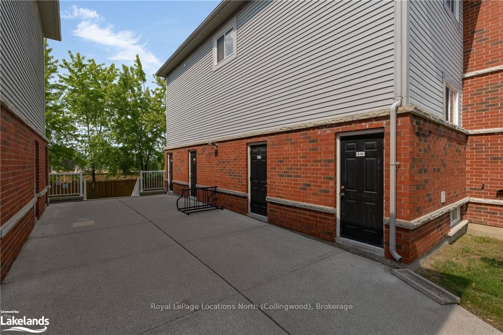 Photo 27 of Unit 16, 235 Ferndale Drive S, Barrie, Ardagh — HOMEH