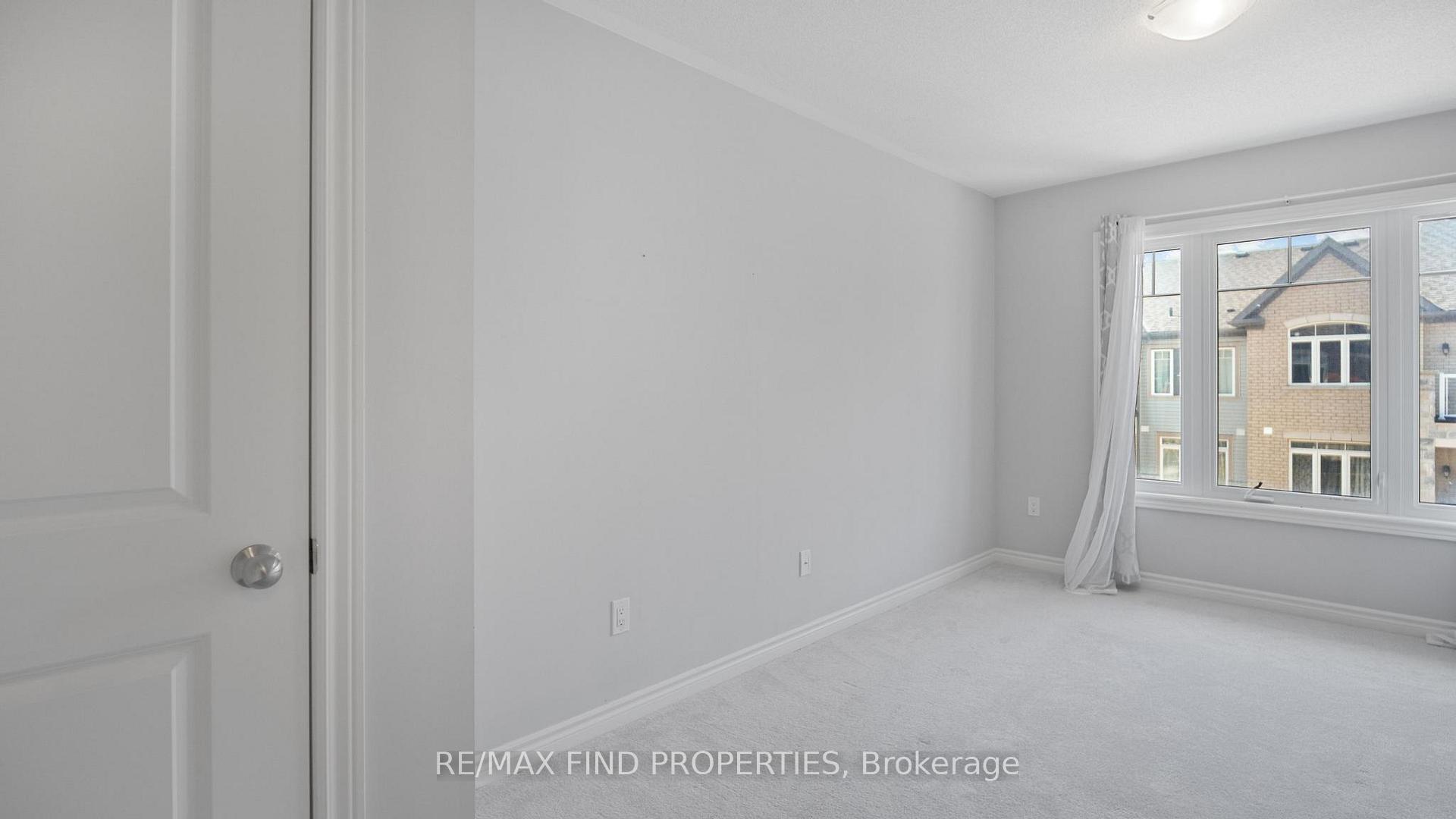 Photo 3 of 2567 Ladyfern Crossing, Pickering, Duffin Heights — HOMEH
