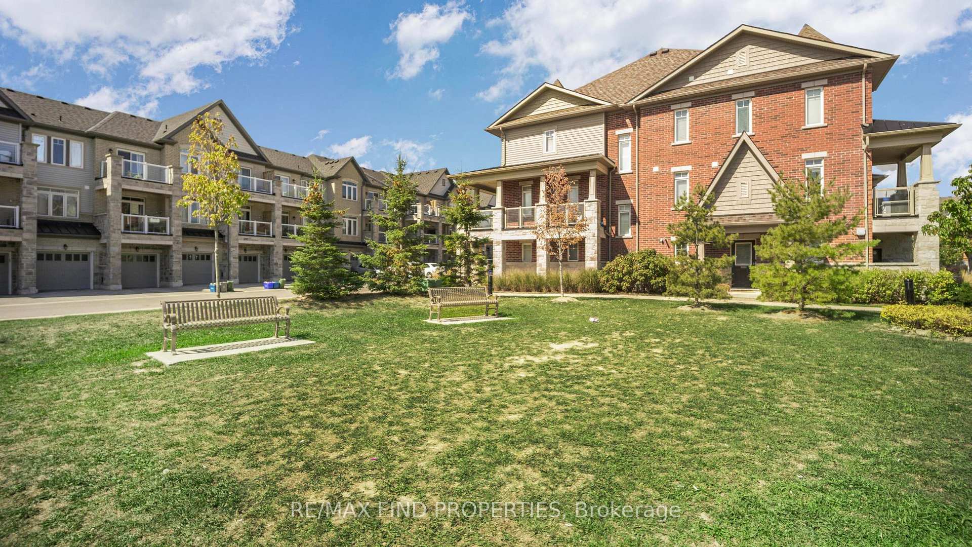 Photo 11 of 2567 Ladyfern Crossing, Pickering, Duffin Heights — HOMEH