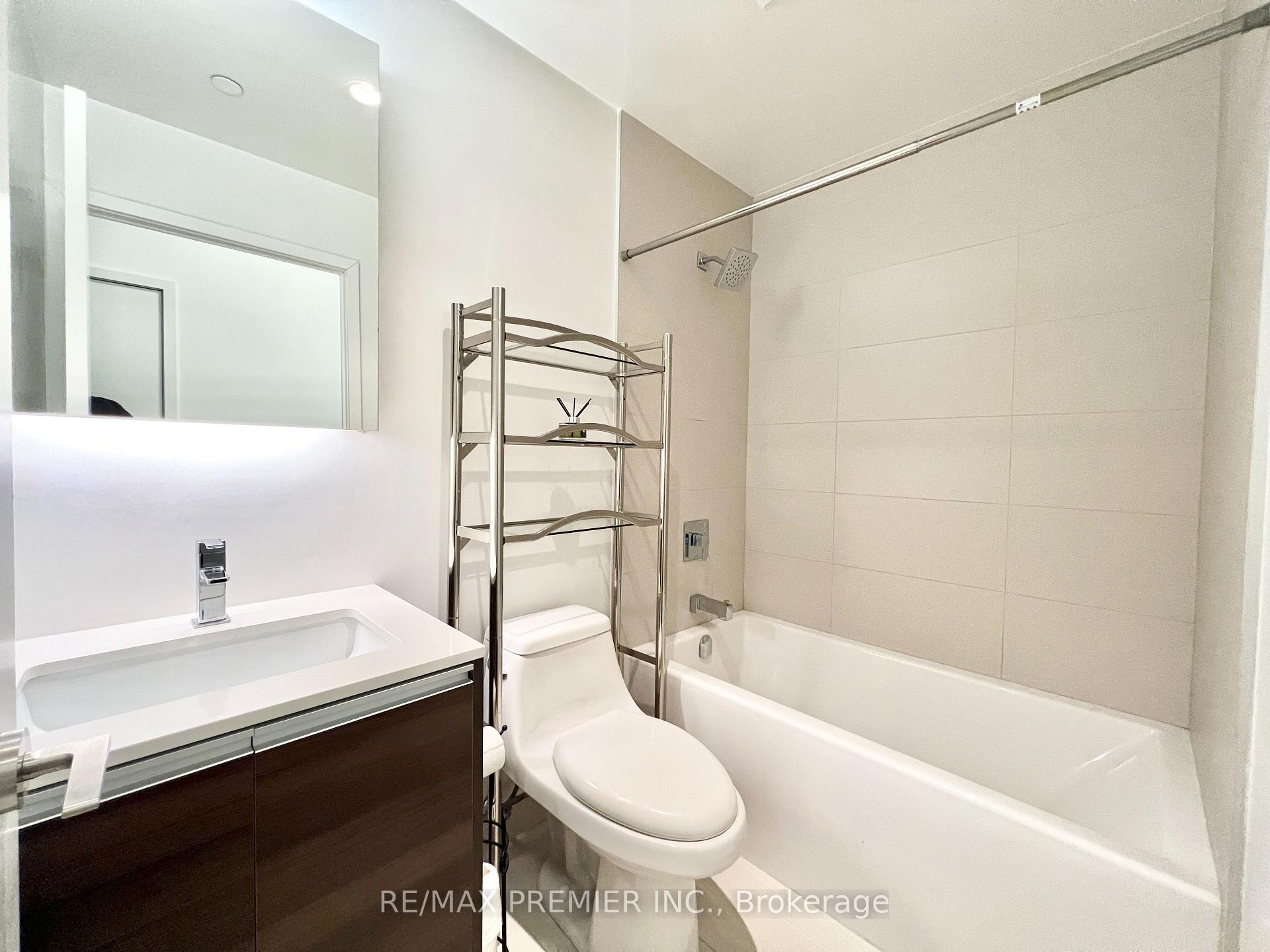 Photo 9 of Unit 826, 1190 Dundas Street E, Toronto, South Riverdale — HOMEH