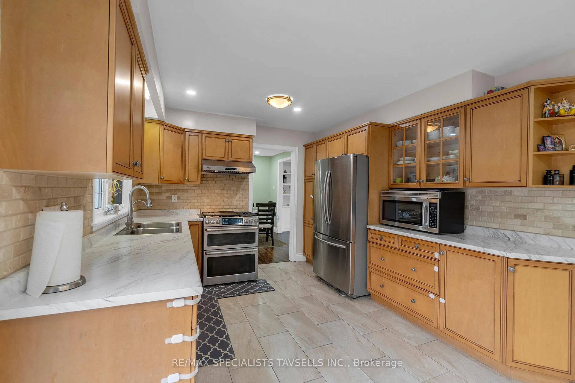 Photo 12 of 1677 Vaughan Drive, Caledon, Caledon Village — HOMEH