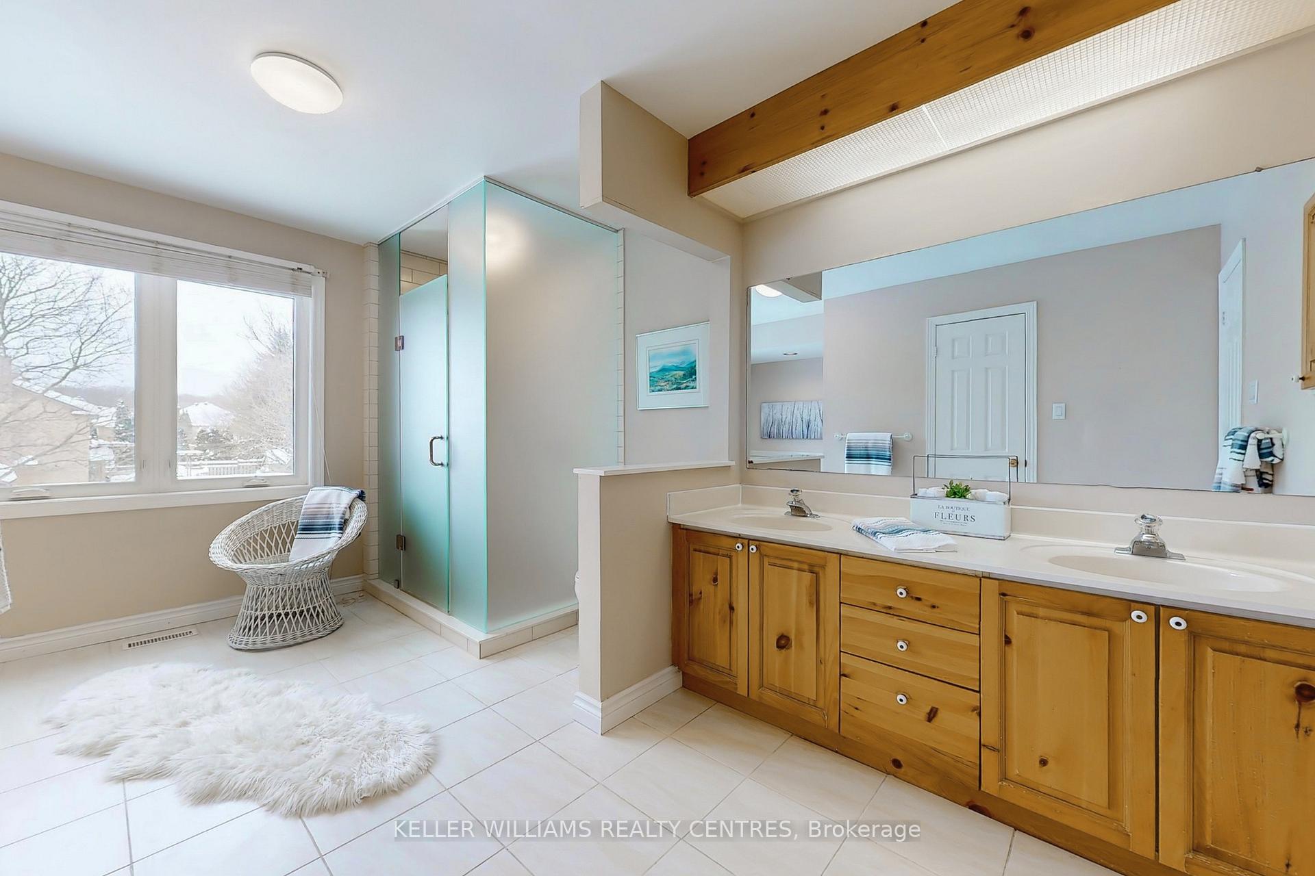 Photo 22 of 32 Petch Crescent, Aurora, Aurora Highlands — HOMEH