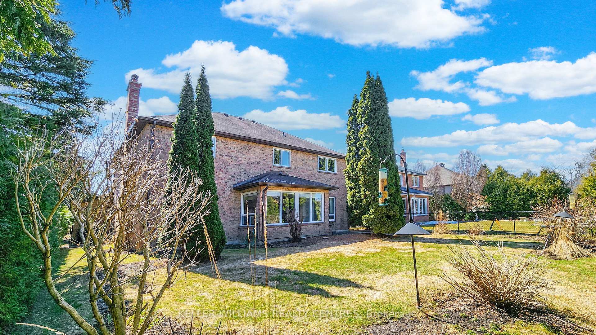 Photo 34 of 32 Petch Crescent, Aurora, Aurora Highlands — HOMEH