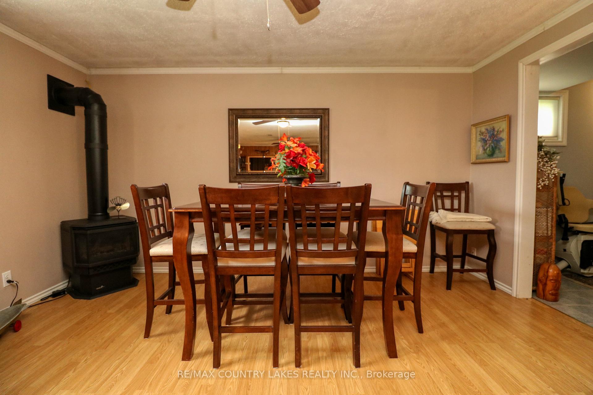 Photo 12 of 86 Beechwood Avenue, Brock, Beaverton — HOMEH