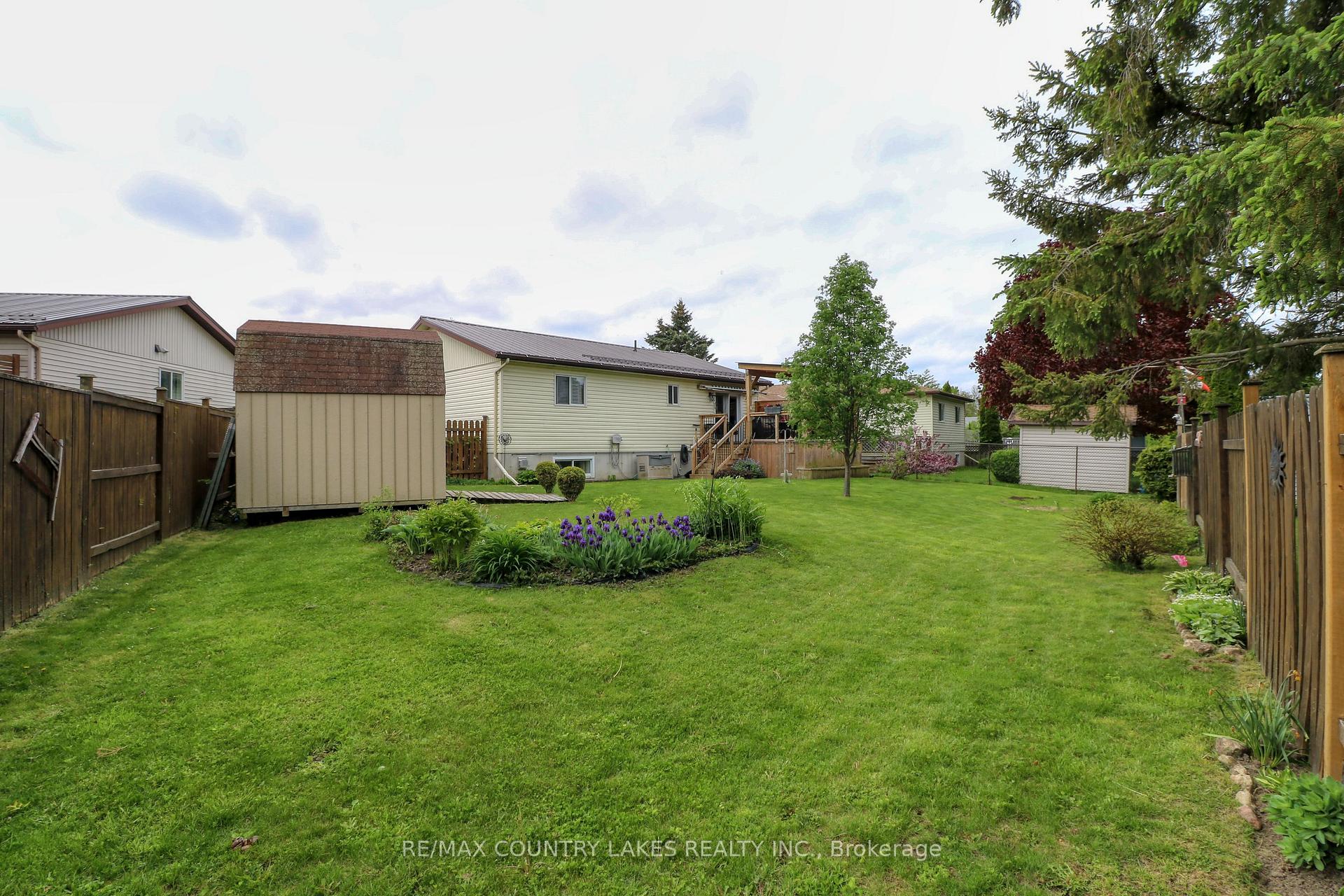 Photo 23 of 86 Beechwood Avenue, Brock, Beaverton — HOMEH
