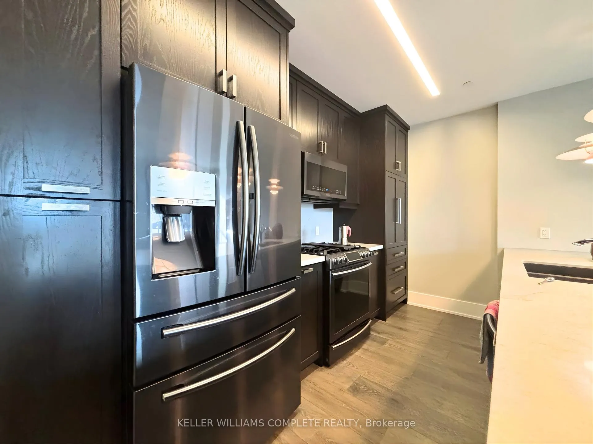 Photo 4 of Unit PH4, 181 James Street N, Hamilton, Central — HOMEH
