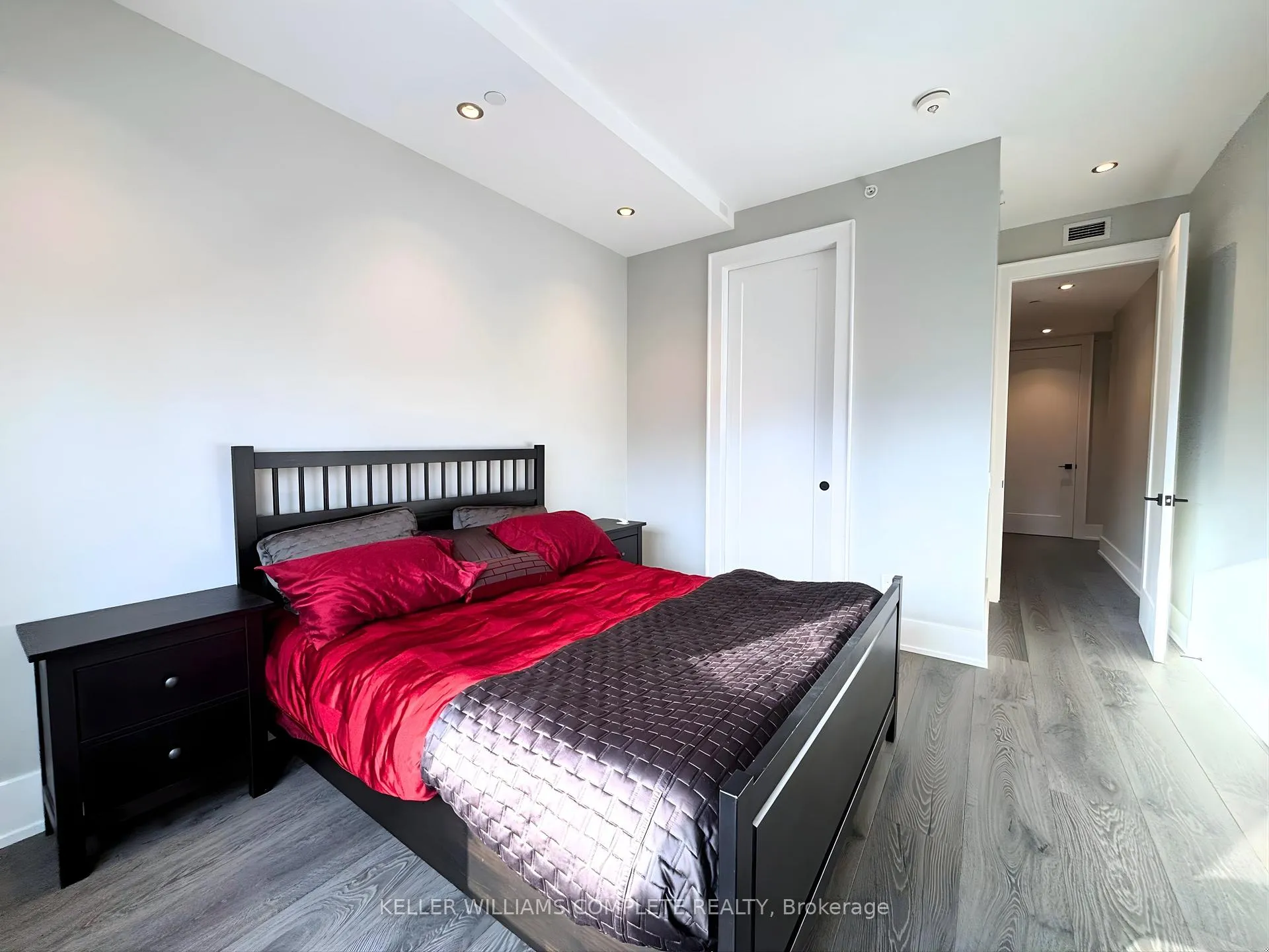 Photo 17 of Unit PH4, 181 James Street N, Hamilton, Central — HOMEH