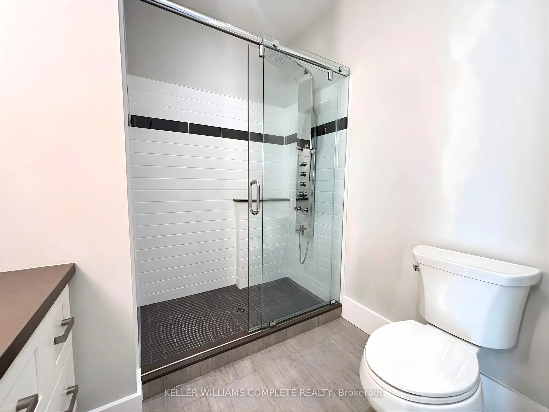 Photo 20 of Unit PH4, 181 James Street N, Hamilton, Central — HOMEH