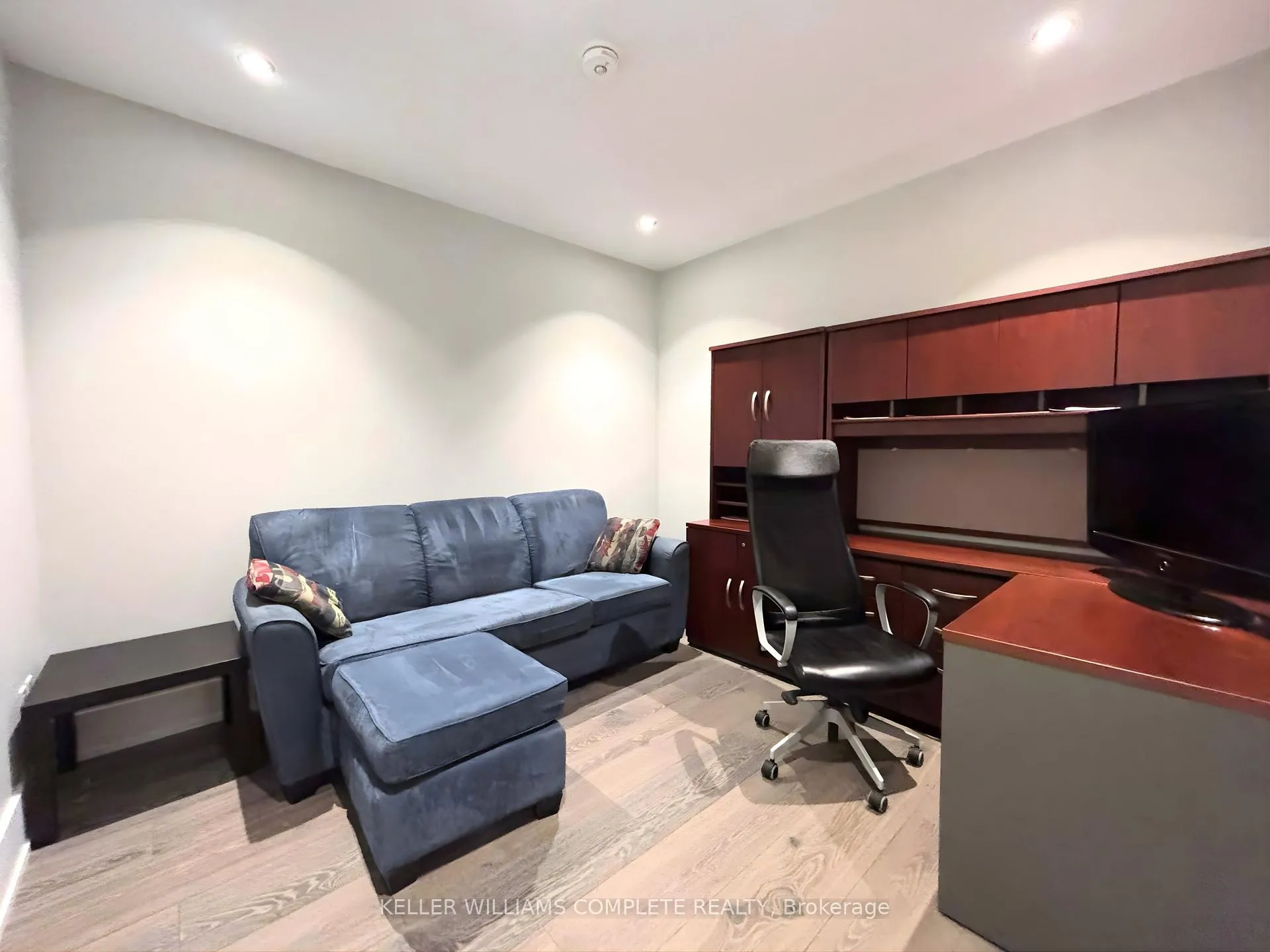 Photo 21 of Unit PH4, 181 James Street N, Hamilton, Central — HOMEH