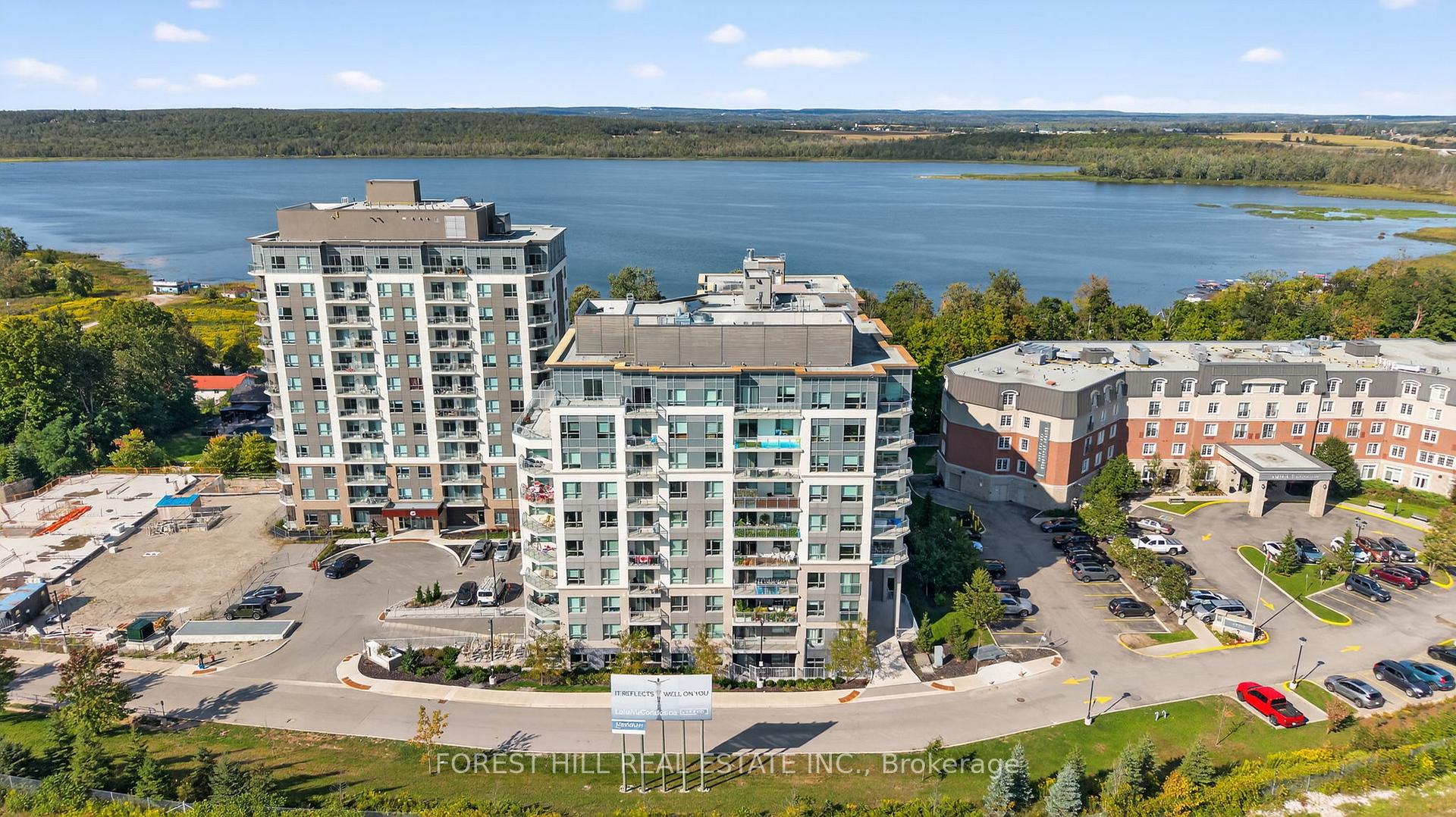 Photo 2 of Unit 305, 58 Lakeside Terrace, Barrie, Little Lake — HOMEH