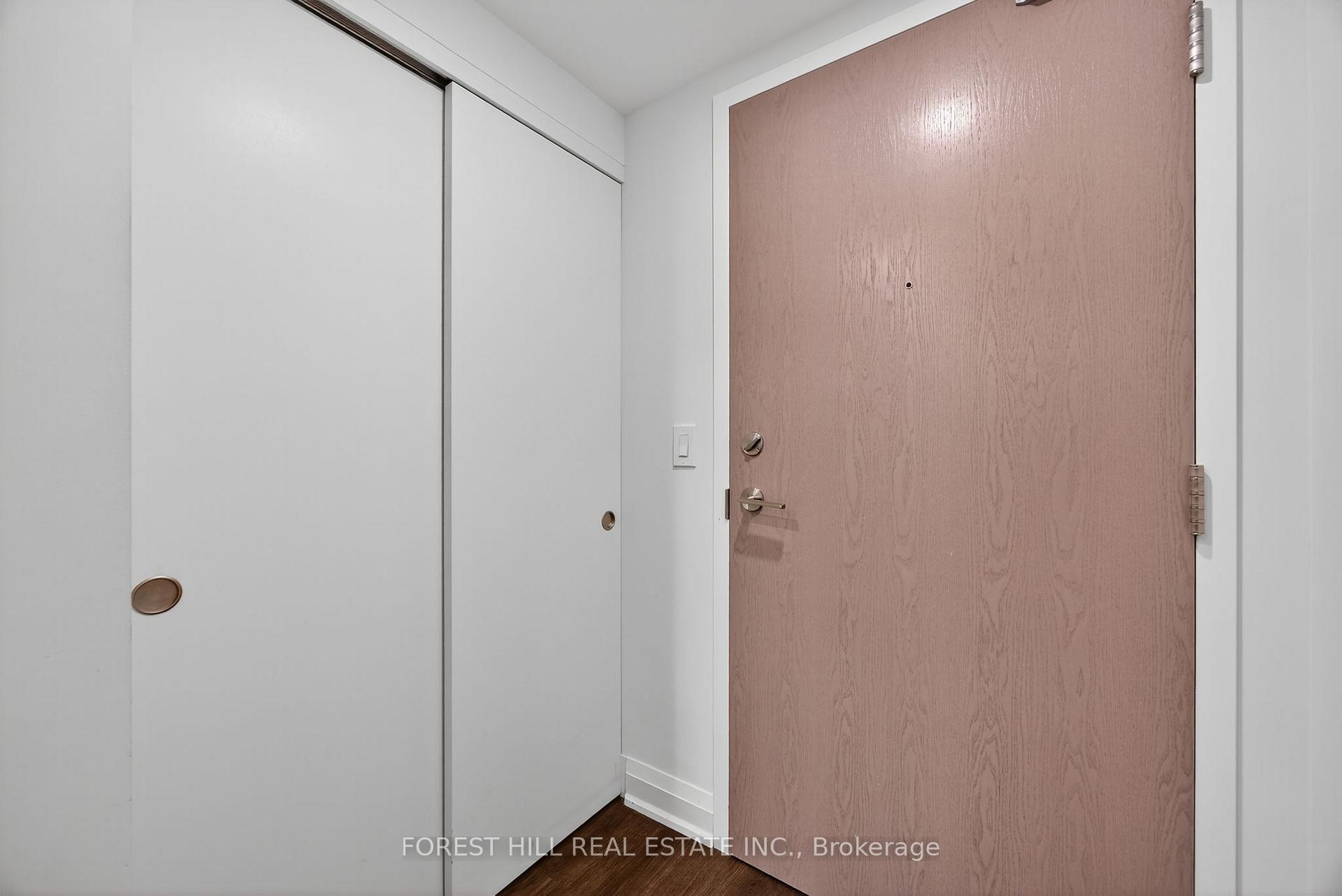 Photo 5 of Unit 305, 58 Lakeside Terrace, Barrie, Little Lake — HOMEH