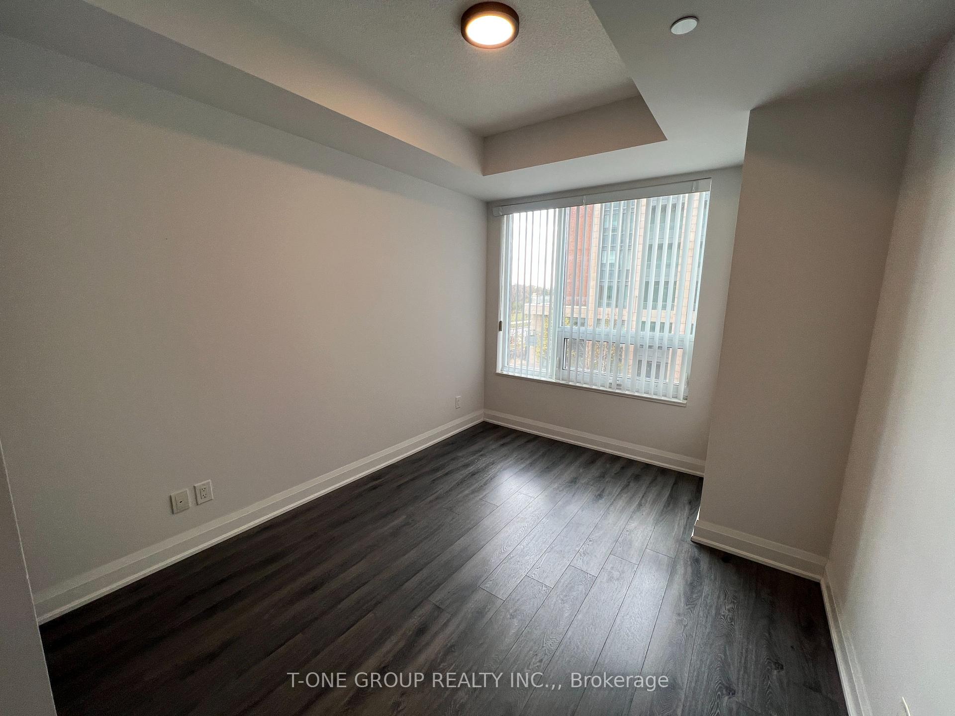 Photo 3 of Unit 309, 1 Uptown Drive, Markham, Unionville — HOMEH