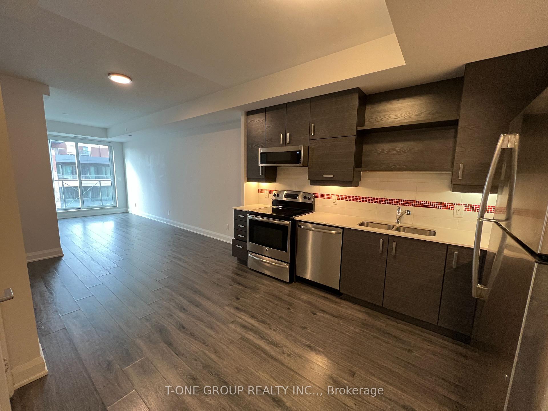 Photo 10 of Unit 309, 1 Uptown Drive, Markham, Unionville — HOMEH