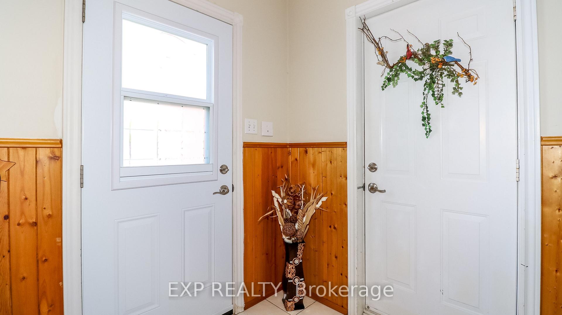 Photo 11 of 13 O'Shaughnessy Crescent, Barrie, Holly — HOMEH
