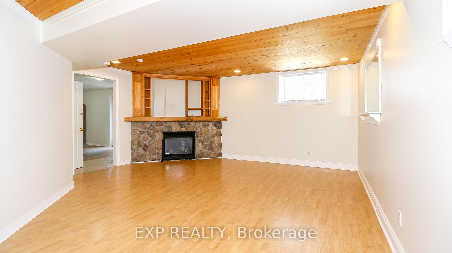 Photo 35 of 13 O'Shaughnessy Crescent, Barrie, Holly — HOMEH