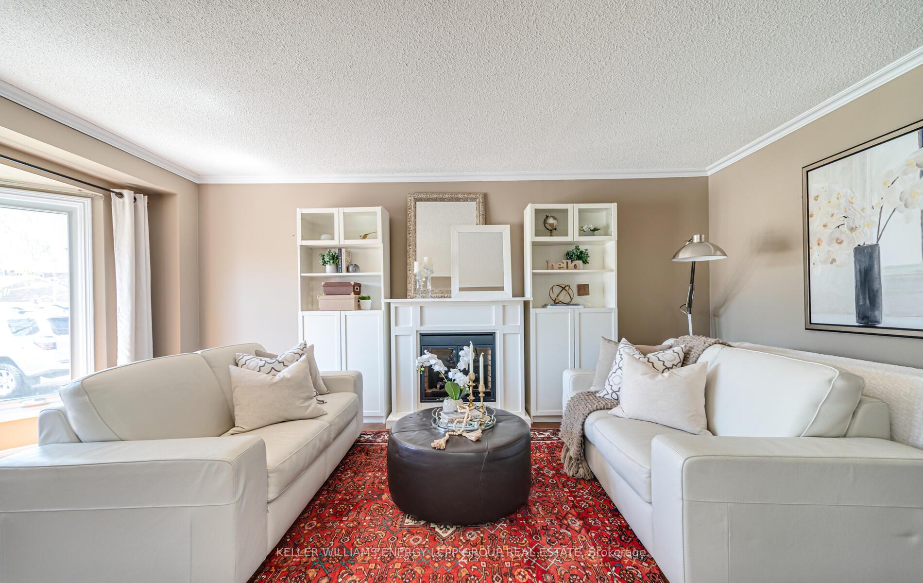 Photo 9 of 32 Farrow Crescent, Ajax, South West — HOMEH