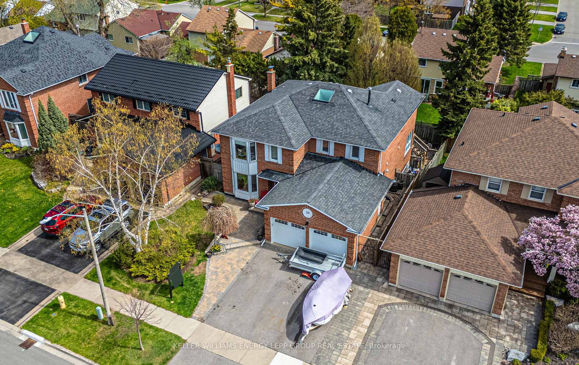 Photo 43 of 32 Farrow Crescent, Ajax, South West — HOMEH