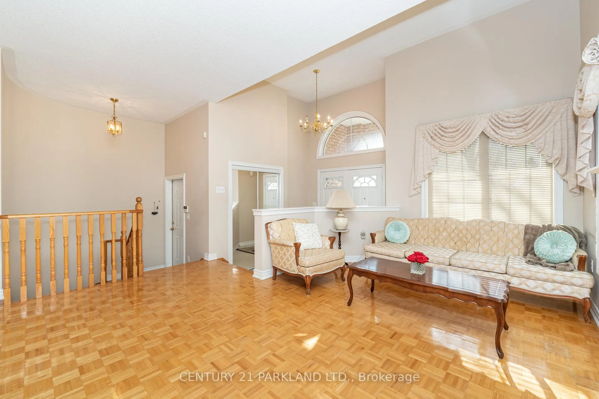 Photo 17 of 101 Cachet Hill Crescent, Vaughan, Sonoma Heights — HOMEH
