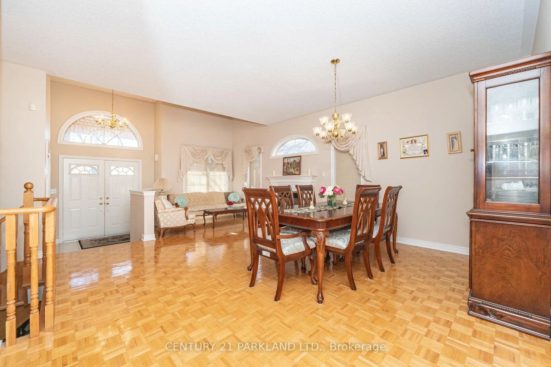 Photo 25 of 101 Cachet Hill Crescent, Vaughan, Sonoma Heights — HOMEH