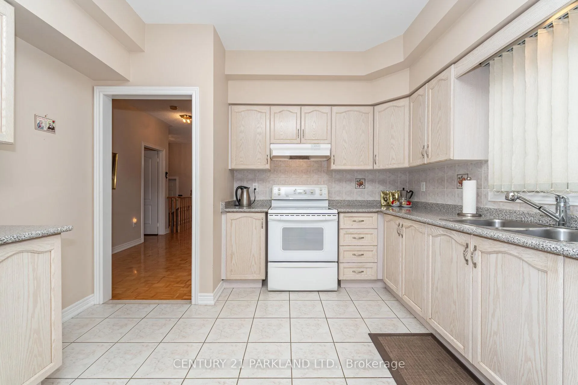 Photo 30 of 101 Cachet Hill Crescent, Vaughan, Sonoma Heights — HOMEH