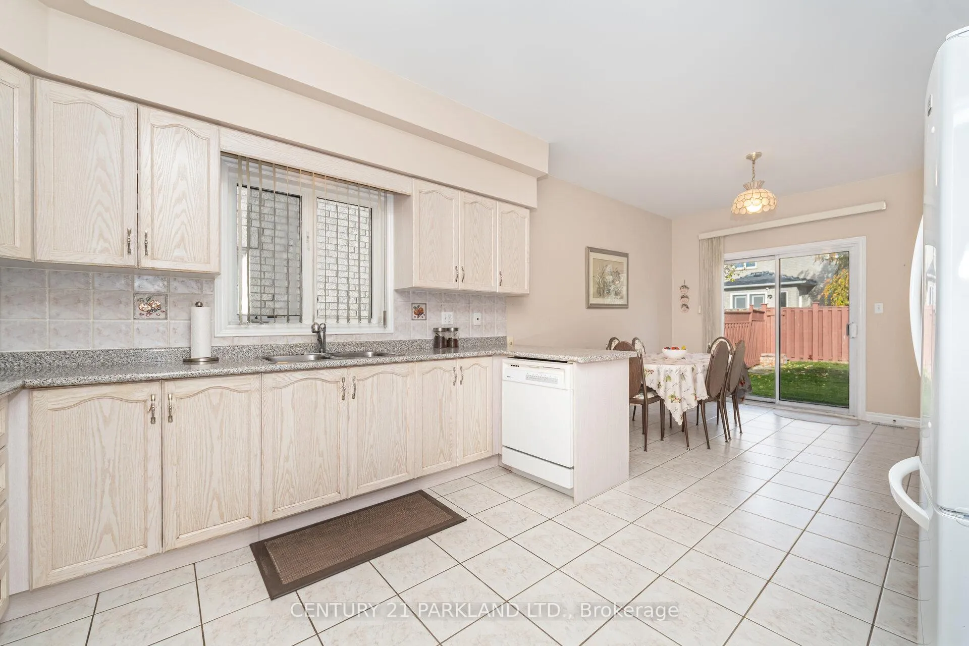 Photo 31 of 101 Cachet Hill Crescent, Vaughan, Sonoma Heights — HOMEH