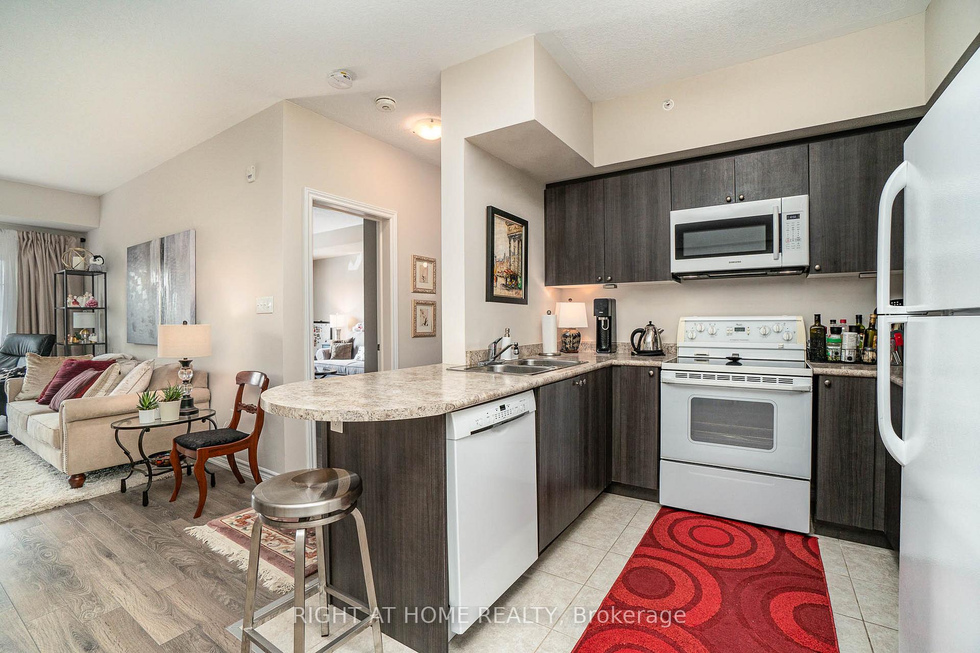 Photo 25 of Unit 305, 5 Greenwich Street, Barrie, Ardagh — HOMEH