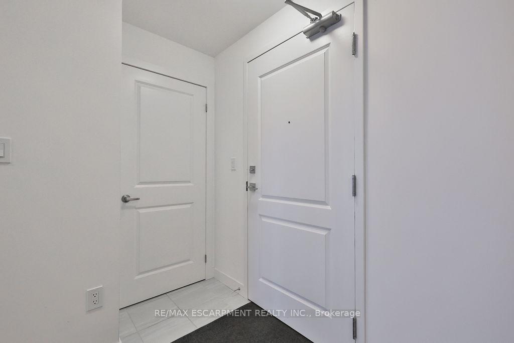 Photo 12 of Unit 607, 450 Dundas Street E, Hamilton, Waterdown — HOMEH