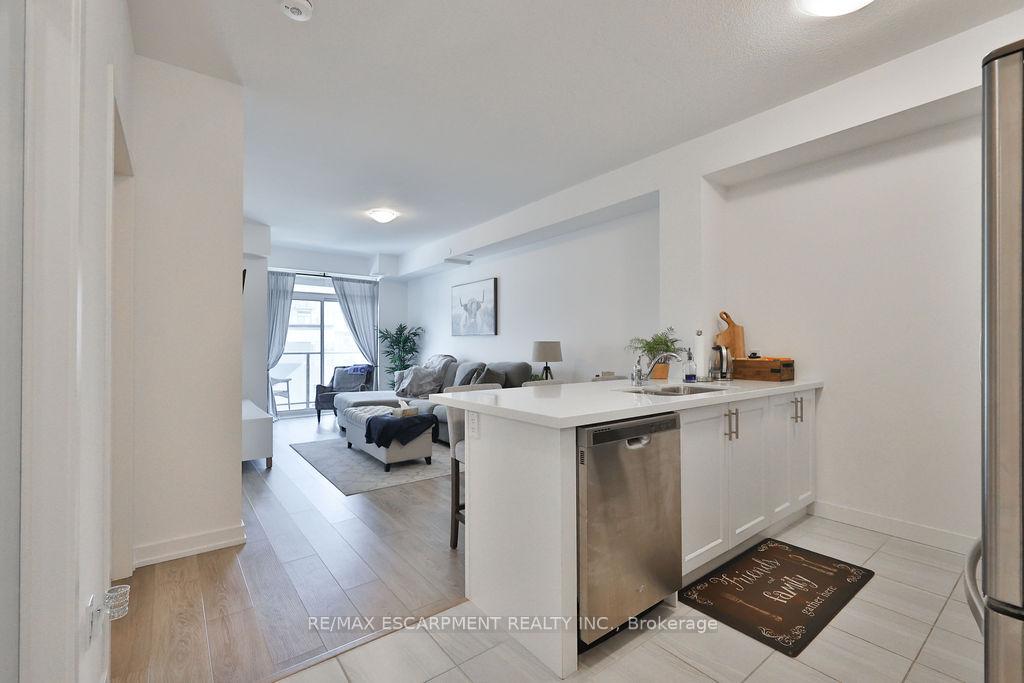 Photo 17 of Unit 607, 450 Dundas Street E, Hamilton, Waterdown — HOMEH